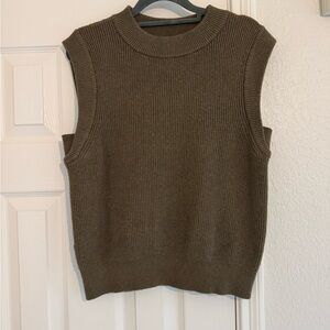 A new day Sweater Vest Olive Green